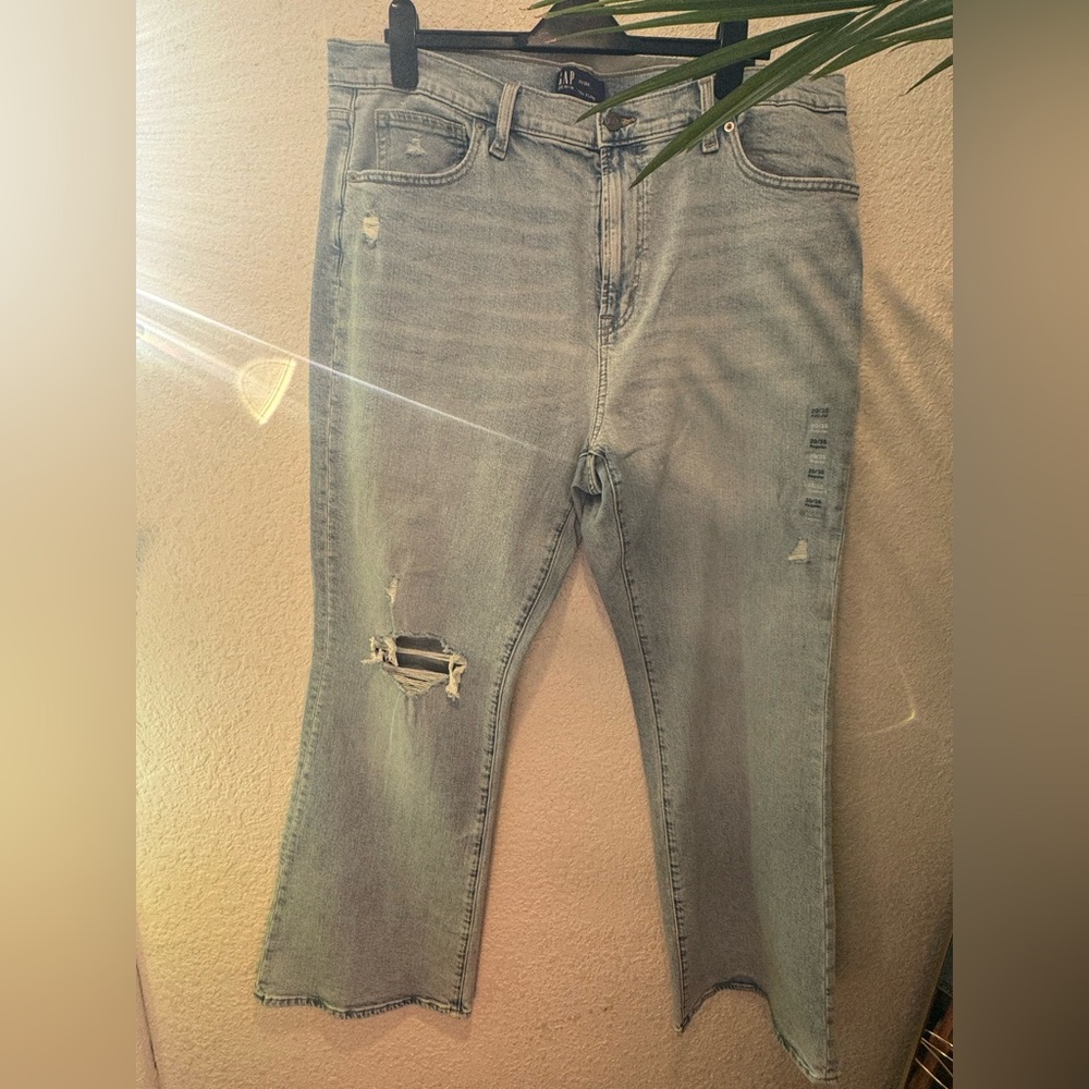 Gap 70’s flare Jean
